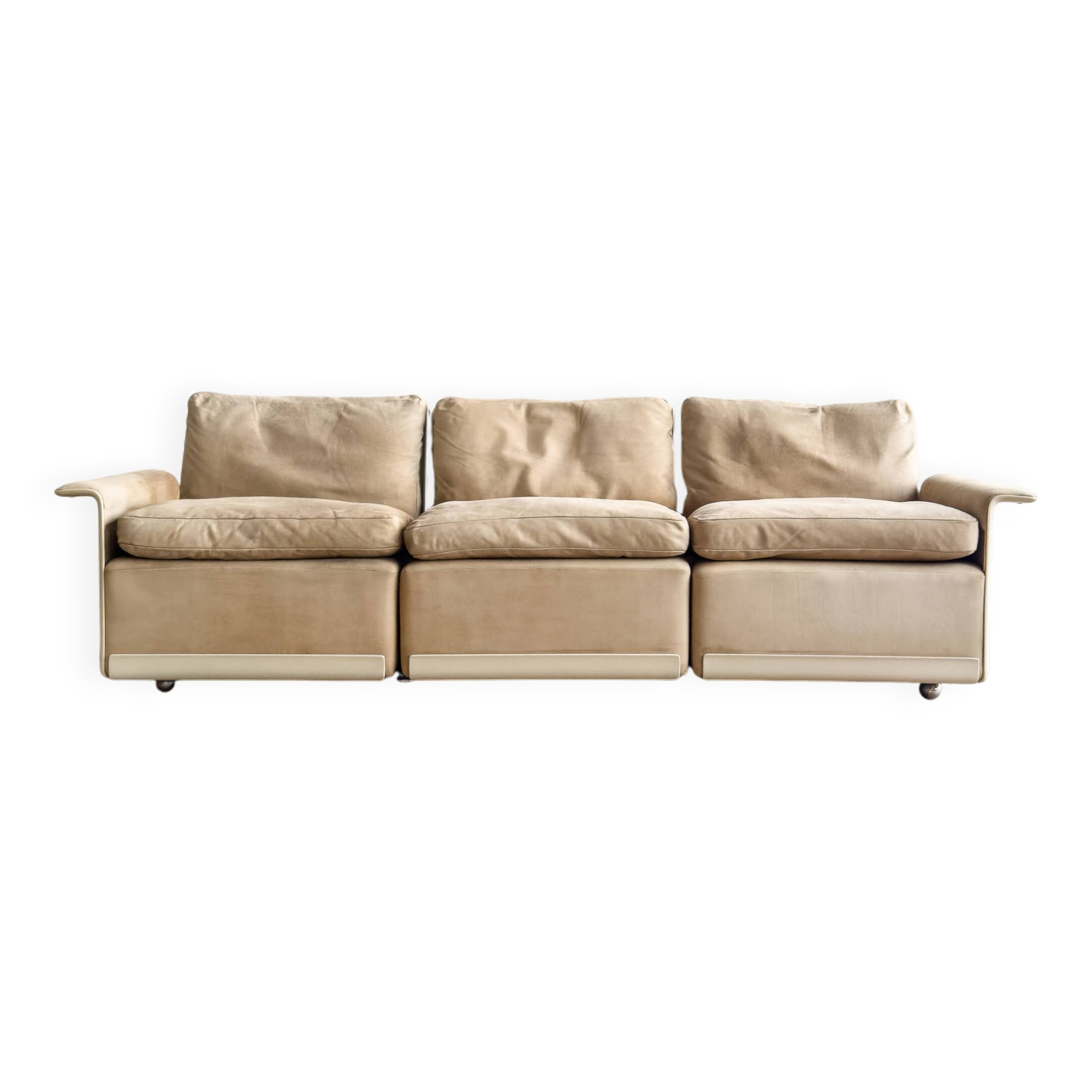 Canapé design 620 en suédine beige par Dieter Rams pour Vitsœ – Mid-Century