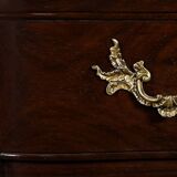 Sauteuse Commode in Amaranth and Mahogany, Louis XV – 18th Century