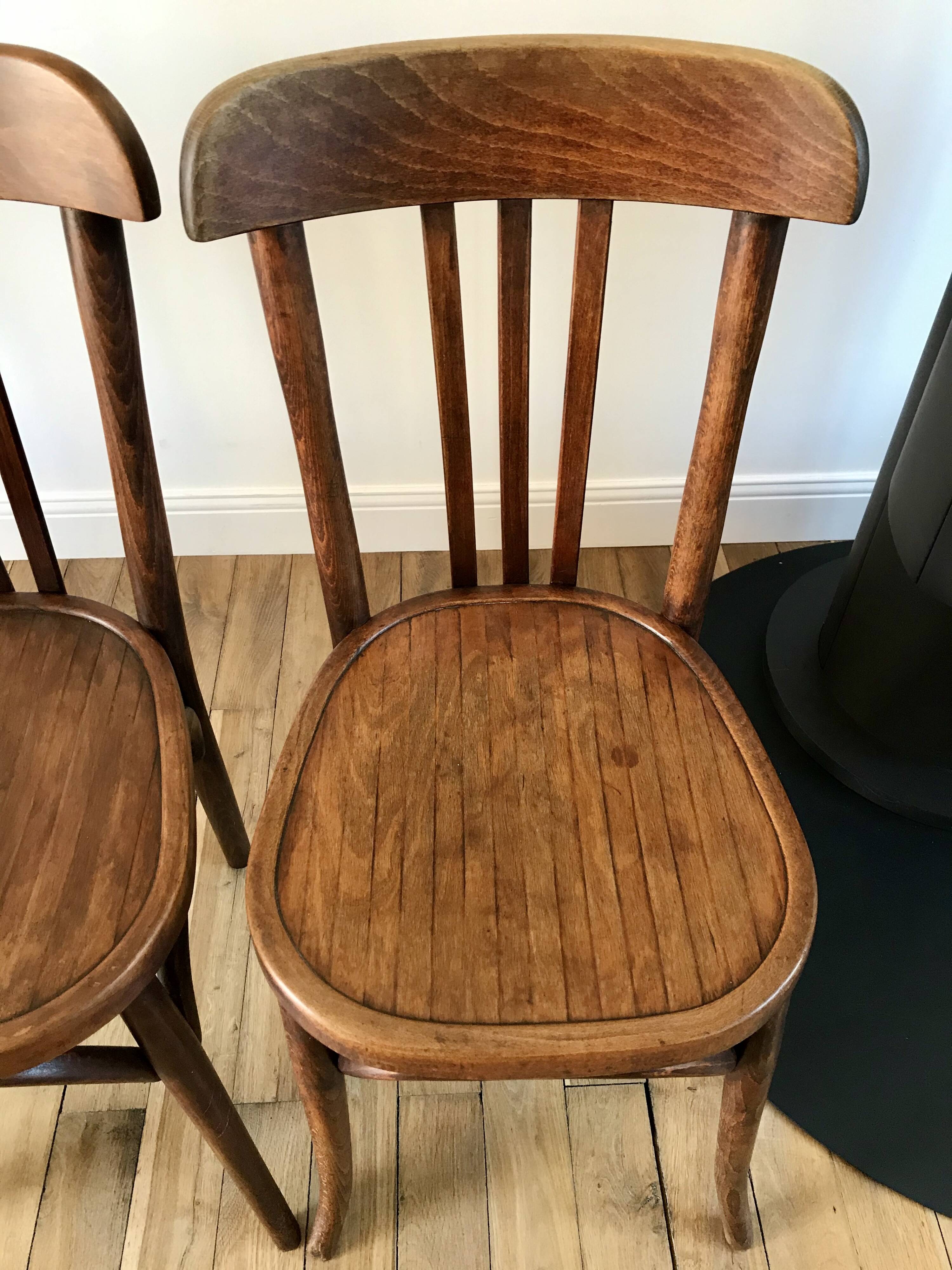 Set of 5 baumann bistro chairs in bent wood stamped xxth