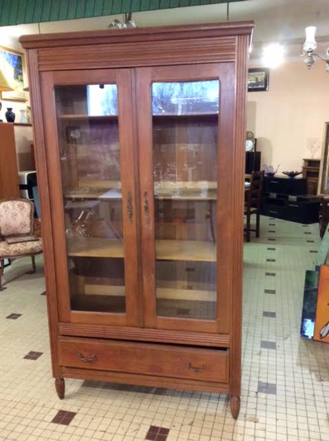 Bookcase 2 doors 1 drawer