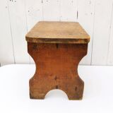 Wooden step stool country decoration