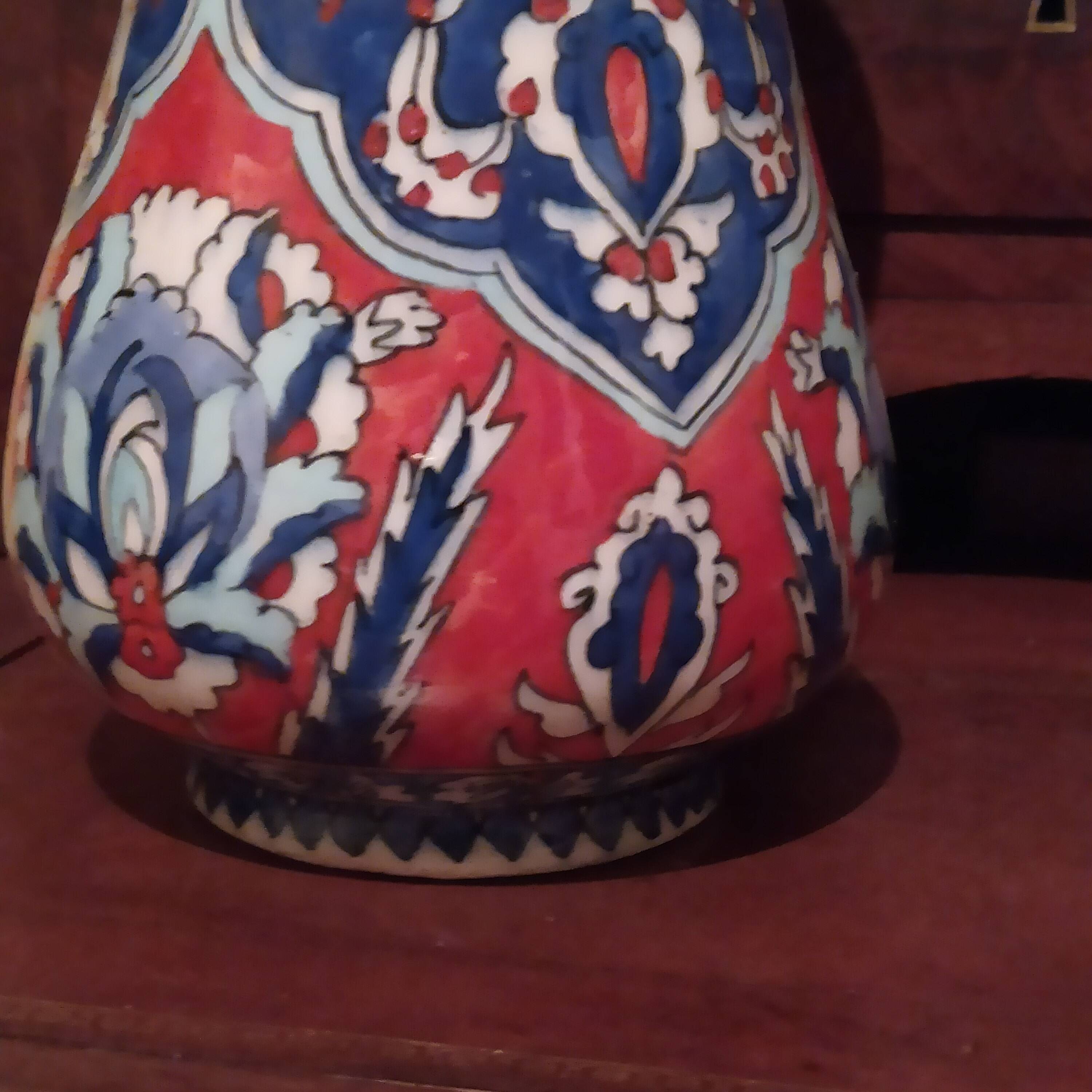 Kutaya Korkmaz çini Ceramic Vase