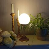 Lampe à poser globe opaline blanc