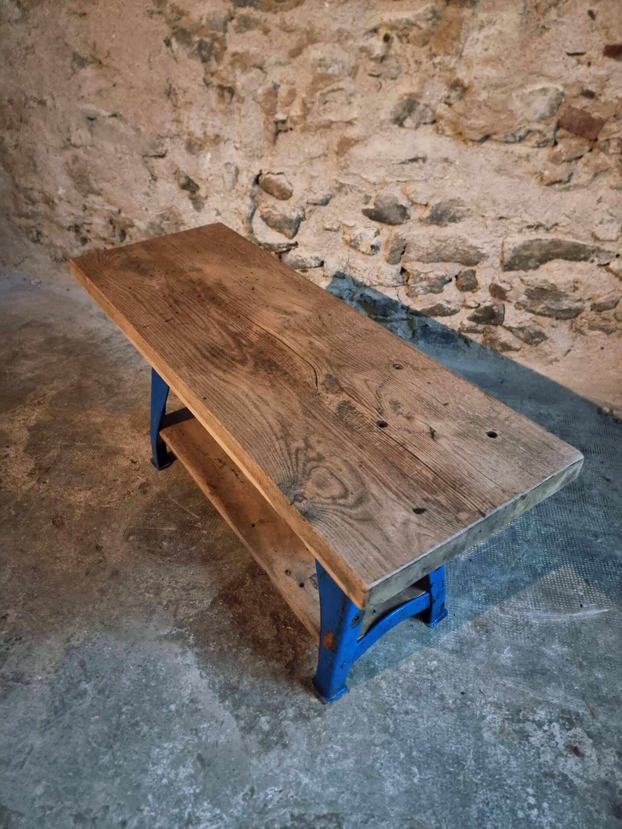 Vintage industrial workbench table with cast iron legs (Aux Forges de Vulcain)