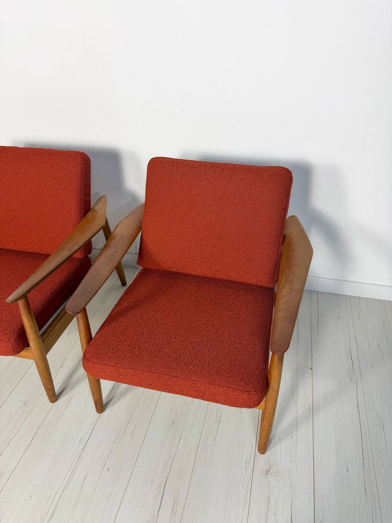 2x 1960s vintage Danish FD164 teak lounge chairs Arne Vodder for CADO