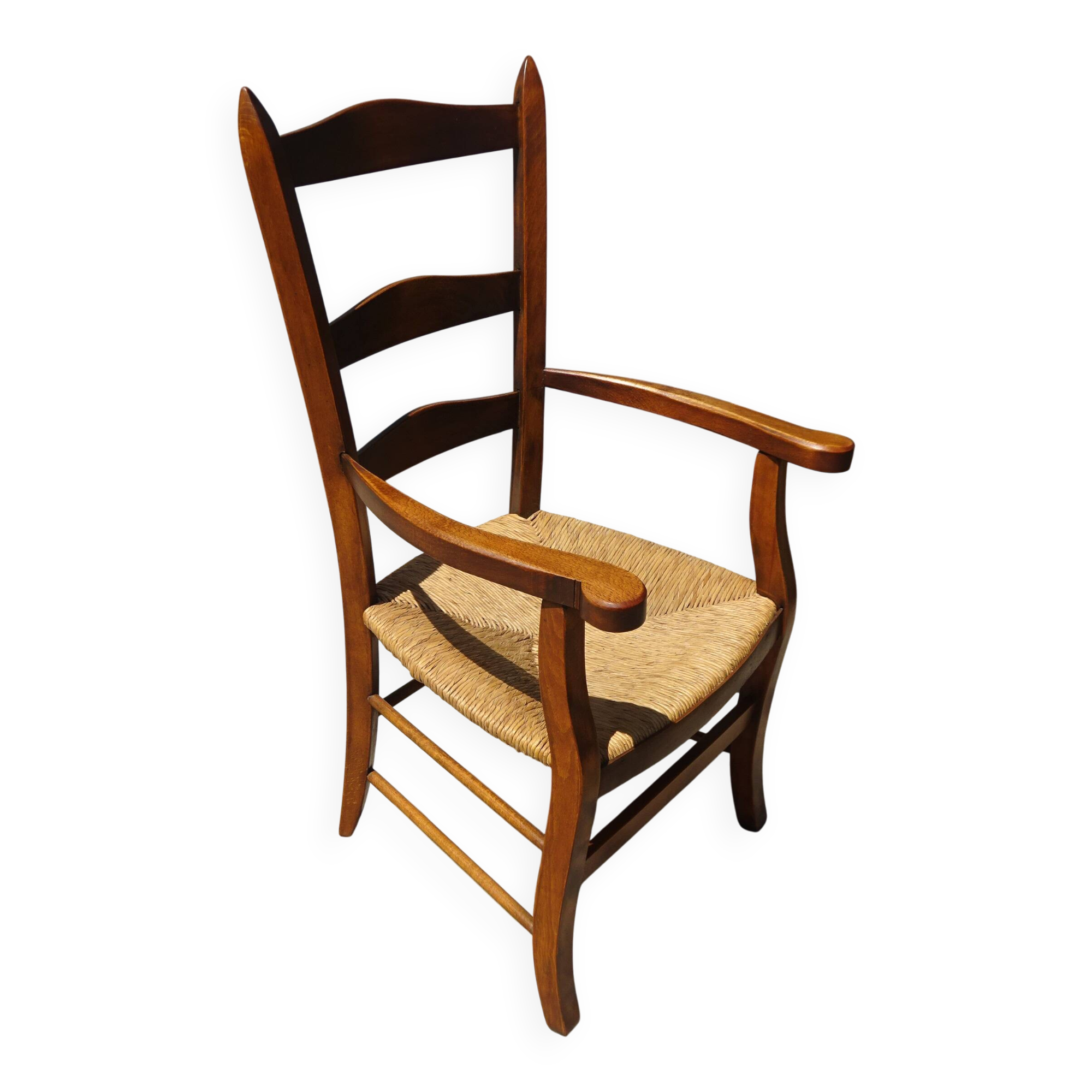Fauteuil traditionnel en bois et paille