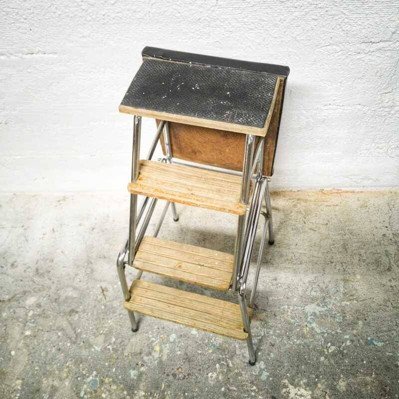 Folding step stool