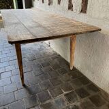 Farm table