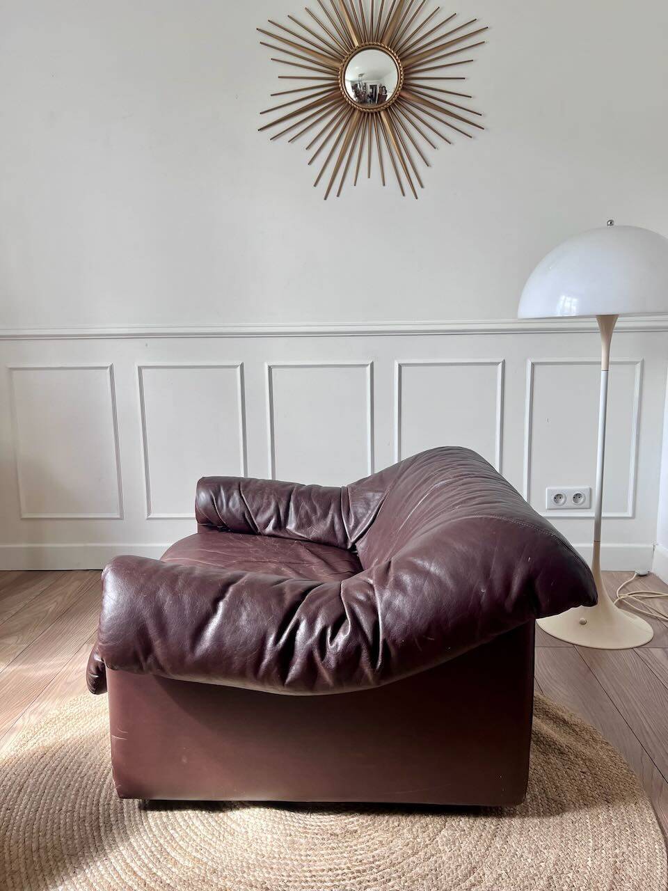 Brown leather armchair from the 1970s.