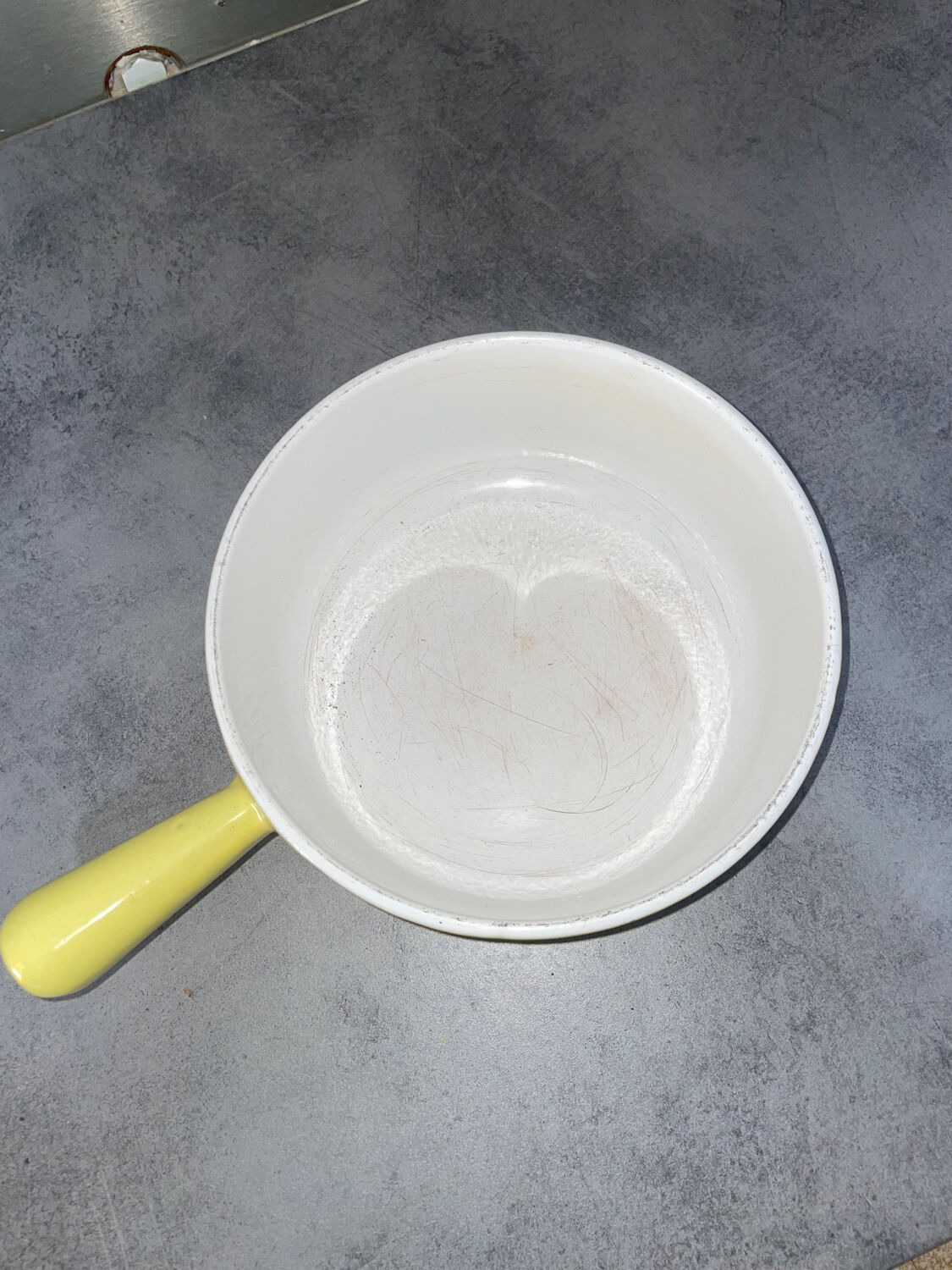 Vintage cast iron pan "22"