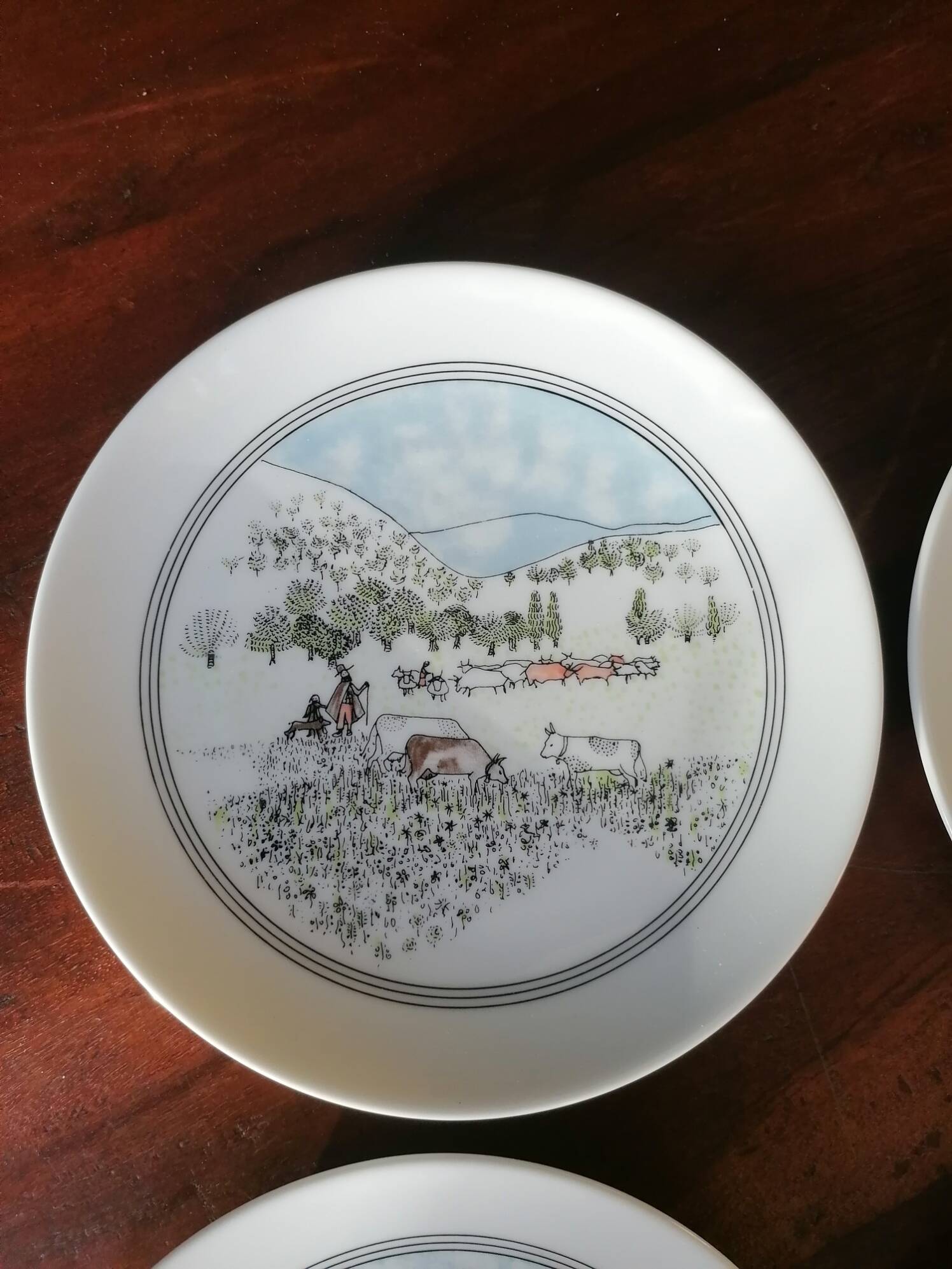 Set of 6 porcelain dessert plates - Naïve winter decorations