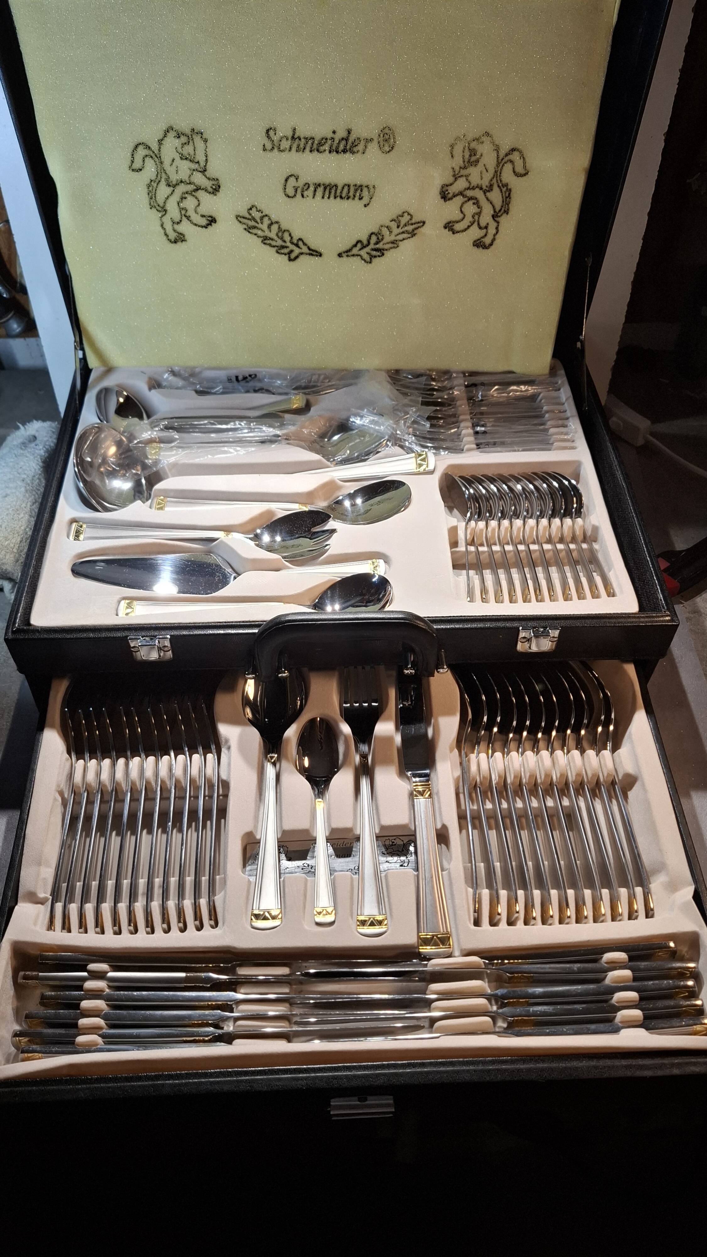 New complete Schneider cutlery set