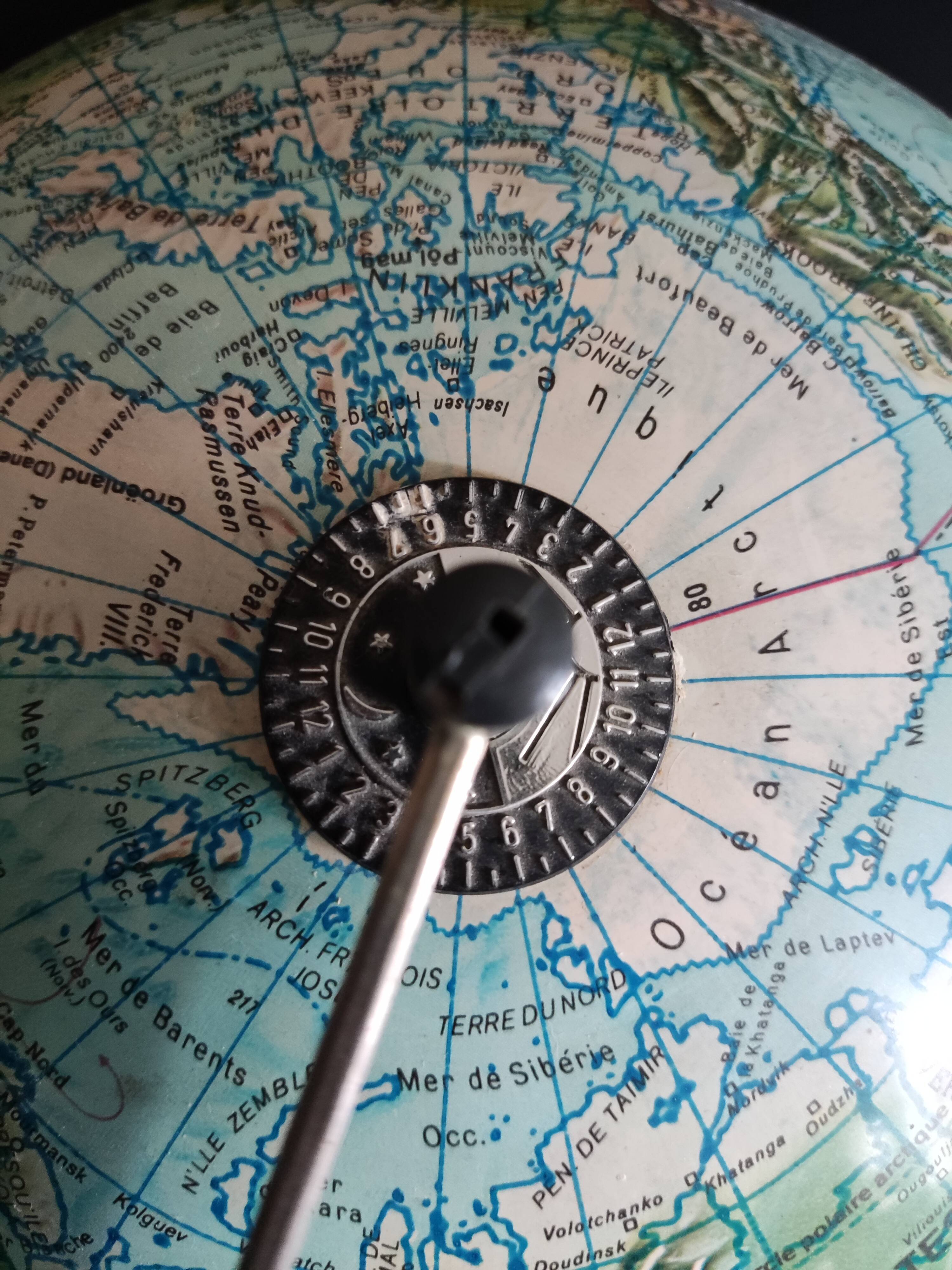 Globe terrestre vintage
