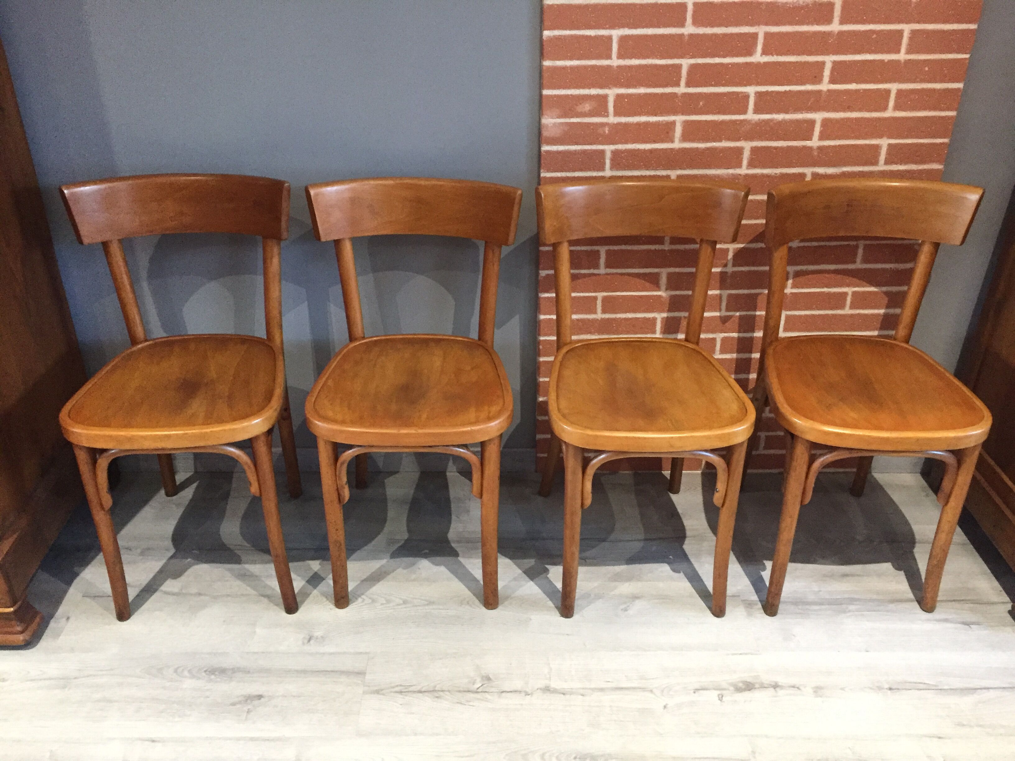Suite of 4 bistro chairs