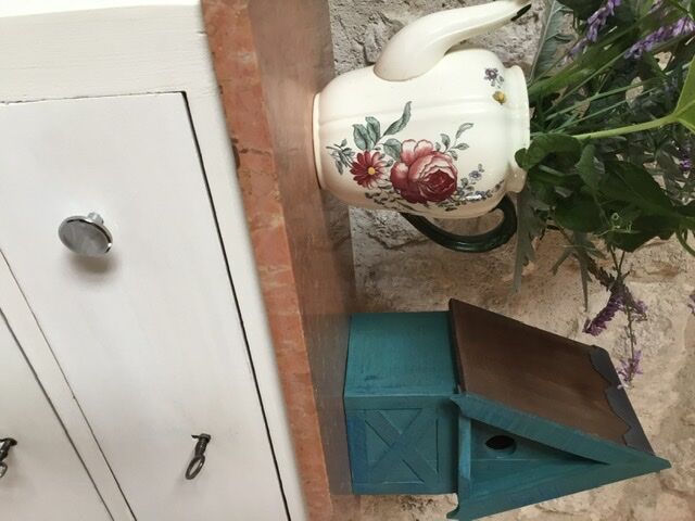 Parisian chest of drawers