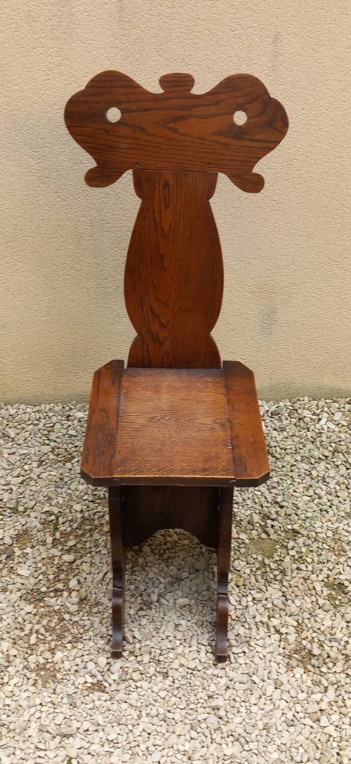 Rare 19th century oak Lorraine chair