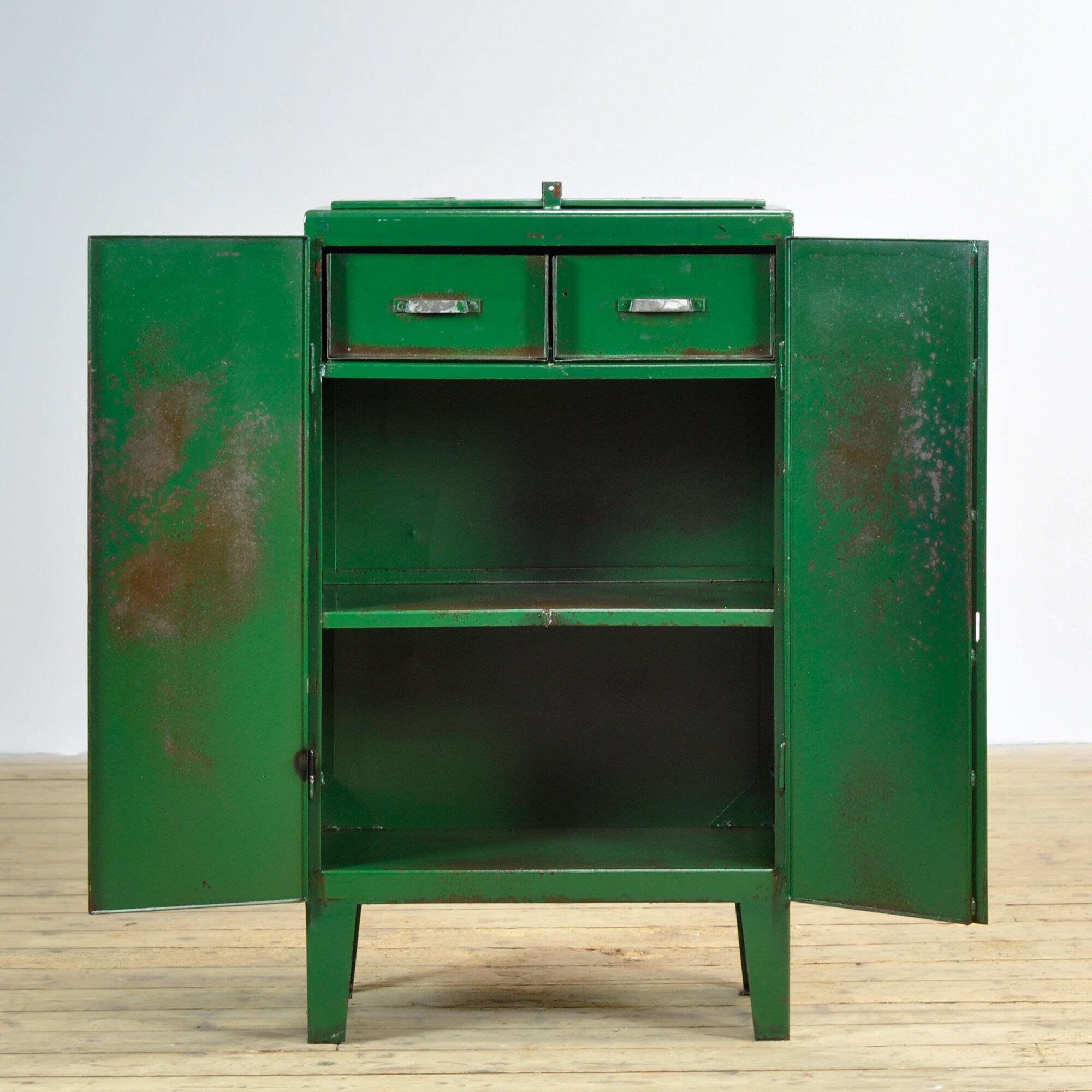 Armoire industrielle en fer, années 1970
