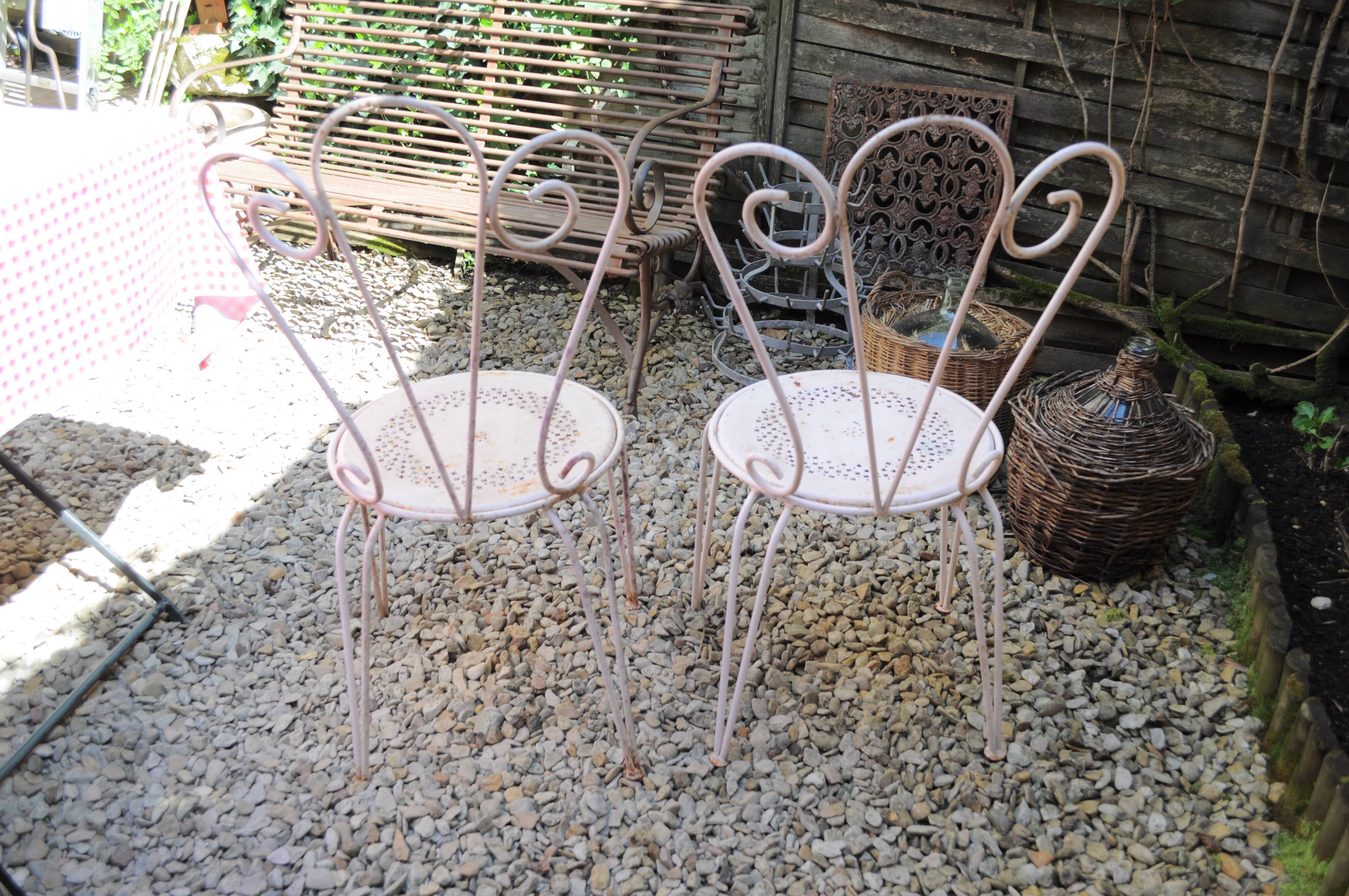 Pair of years 40-50 white metal garden chairs