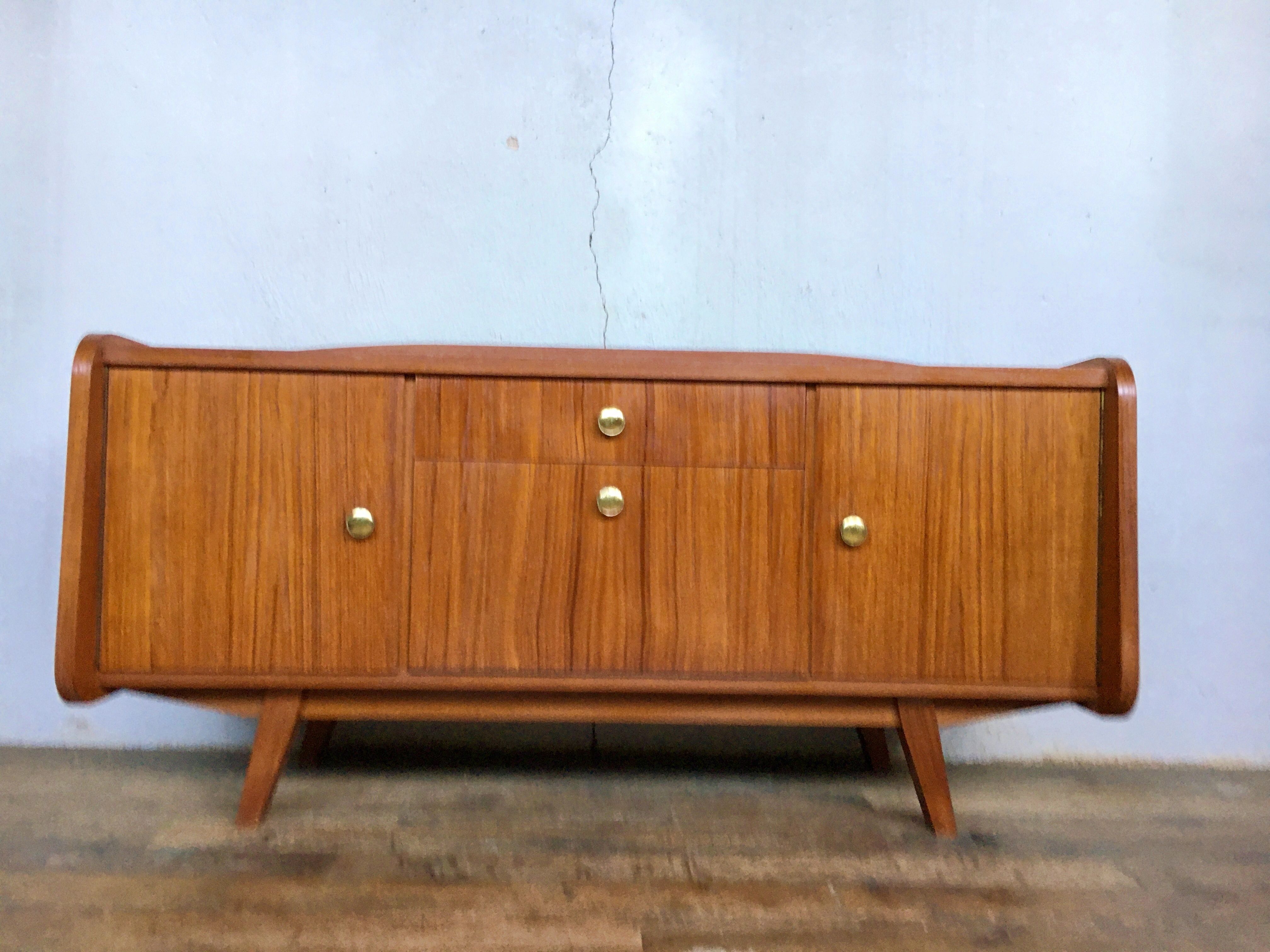 Hifi tv stand enfilade Scandinavian style 1960 vintage teak feet compass