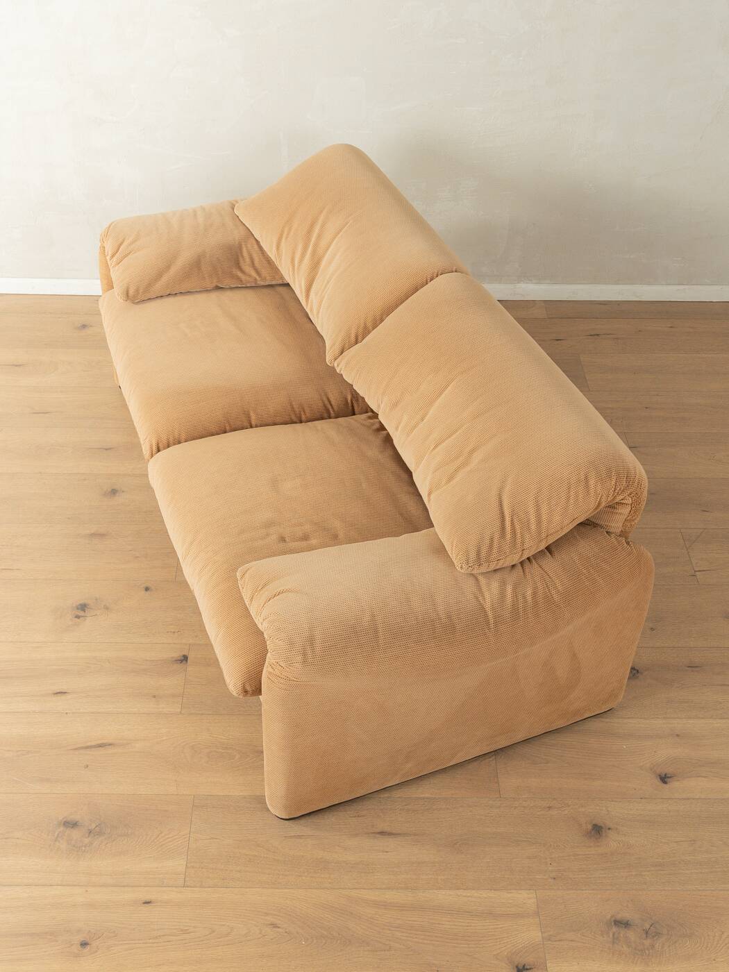 675 Maralunga sofa by Vico Magistretti for Cassina, 1970s