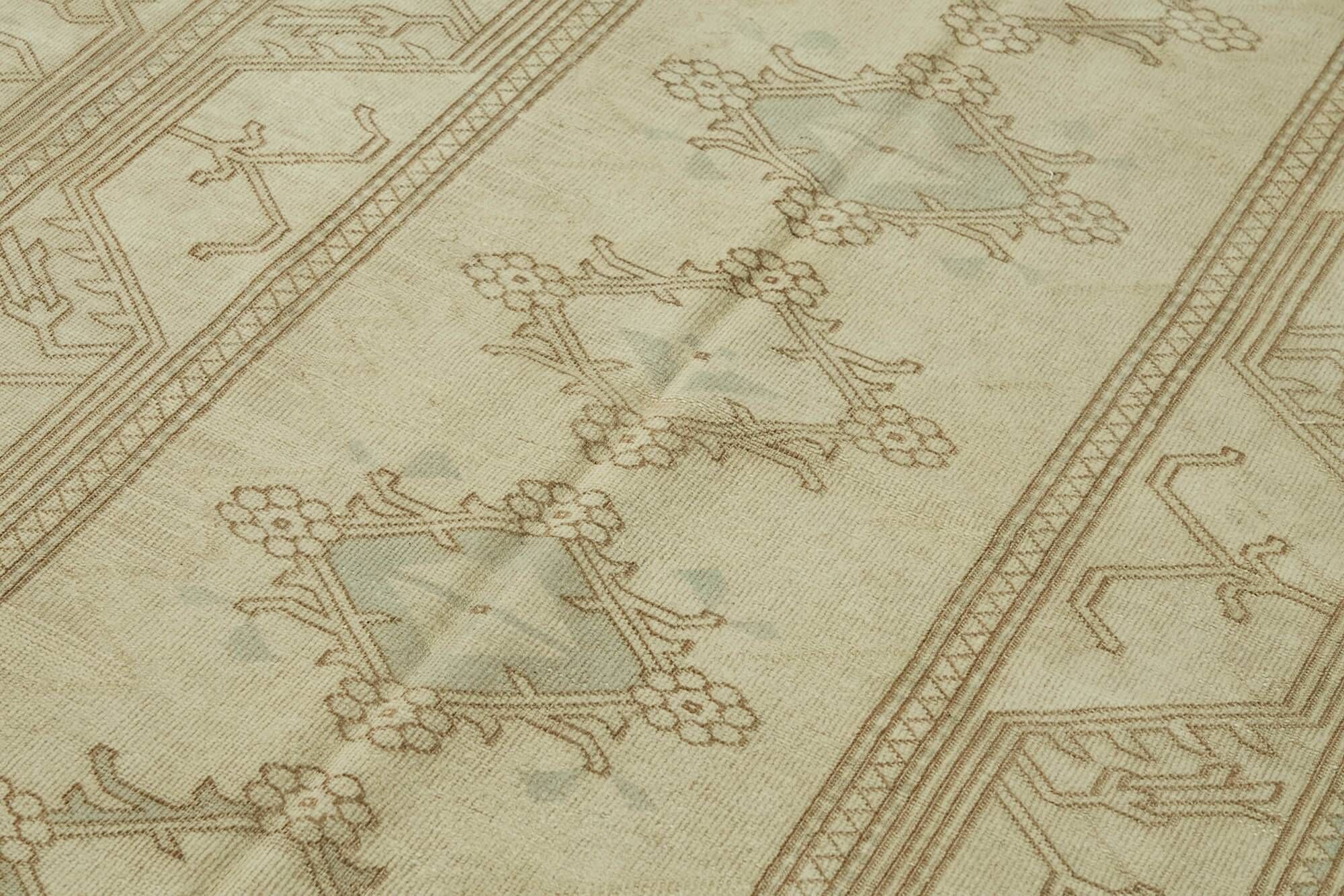 Turkish Vintage Anatolian Rug 168 cm x 249 cm