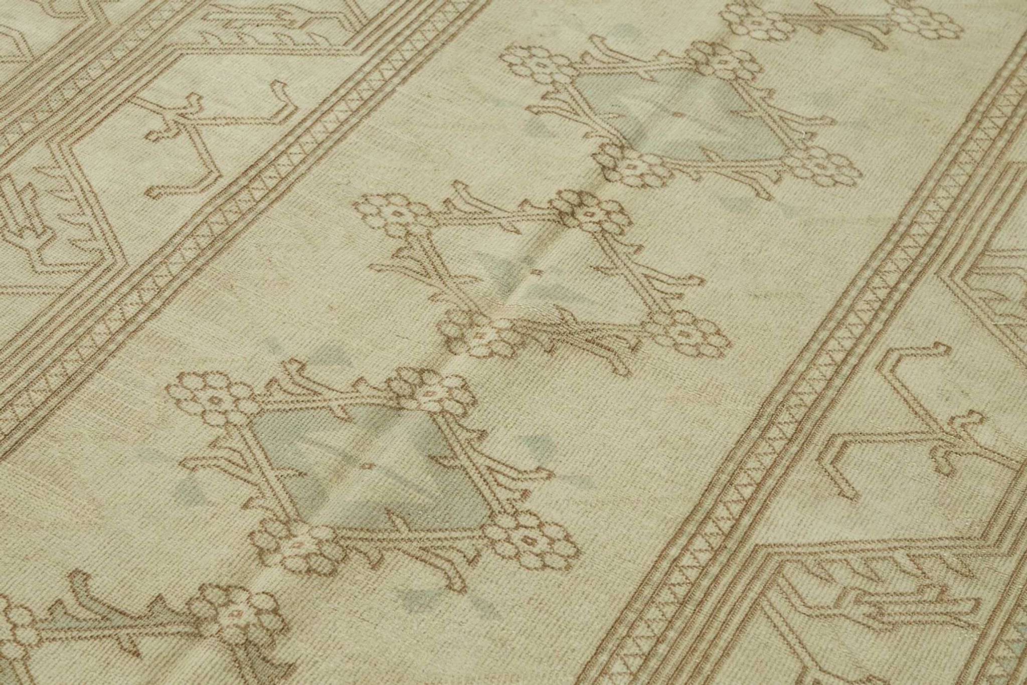 Tapis vintage anatolien turc 168 cm x 249 cm