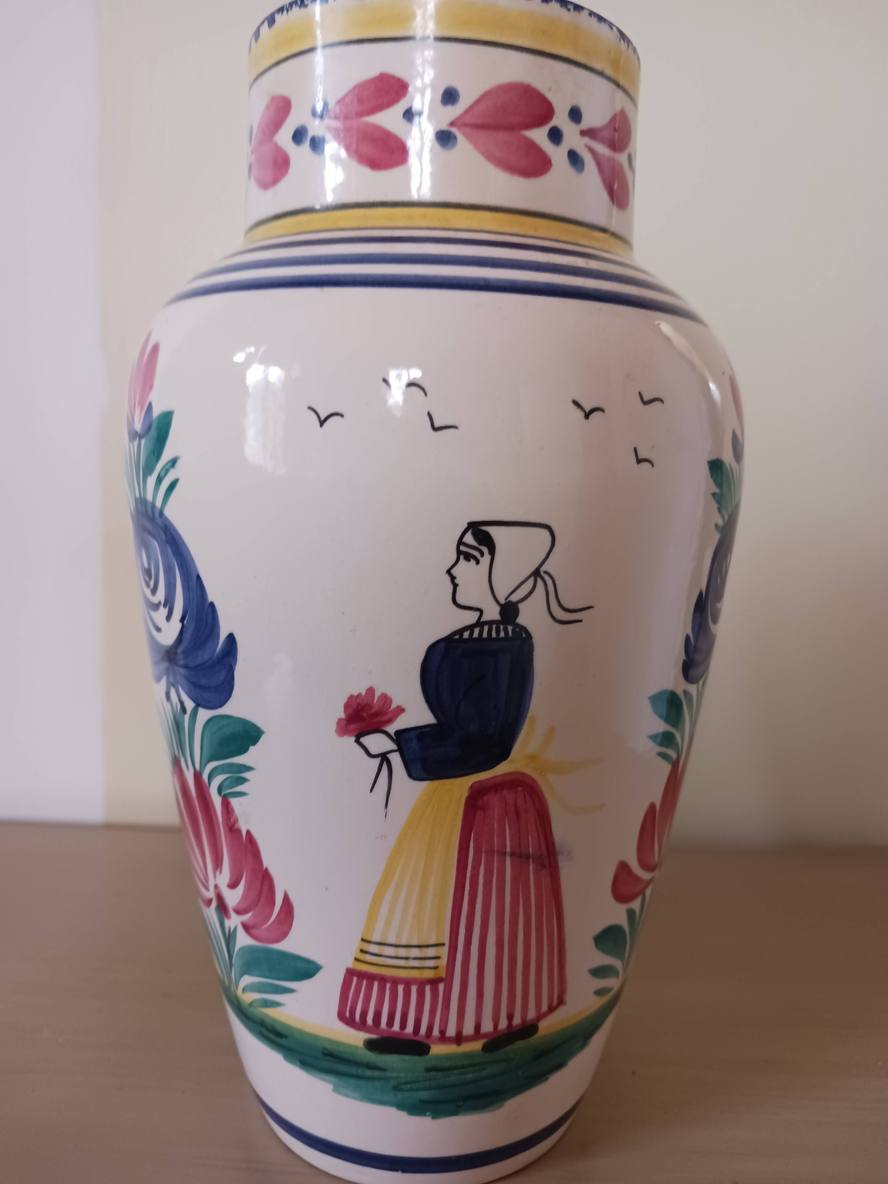 Antique Henriot Quimper vase
