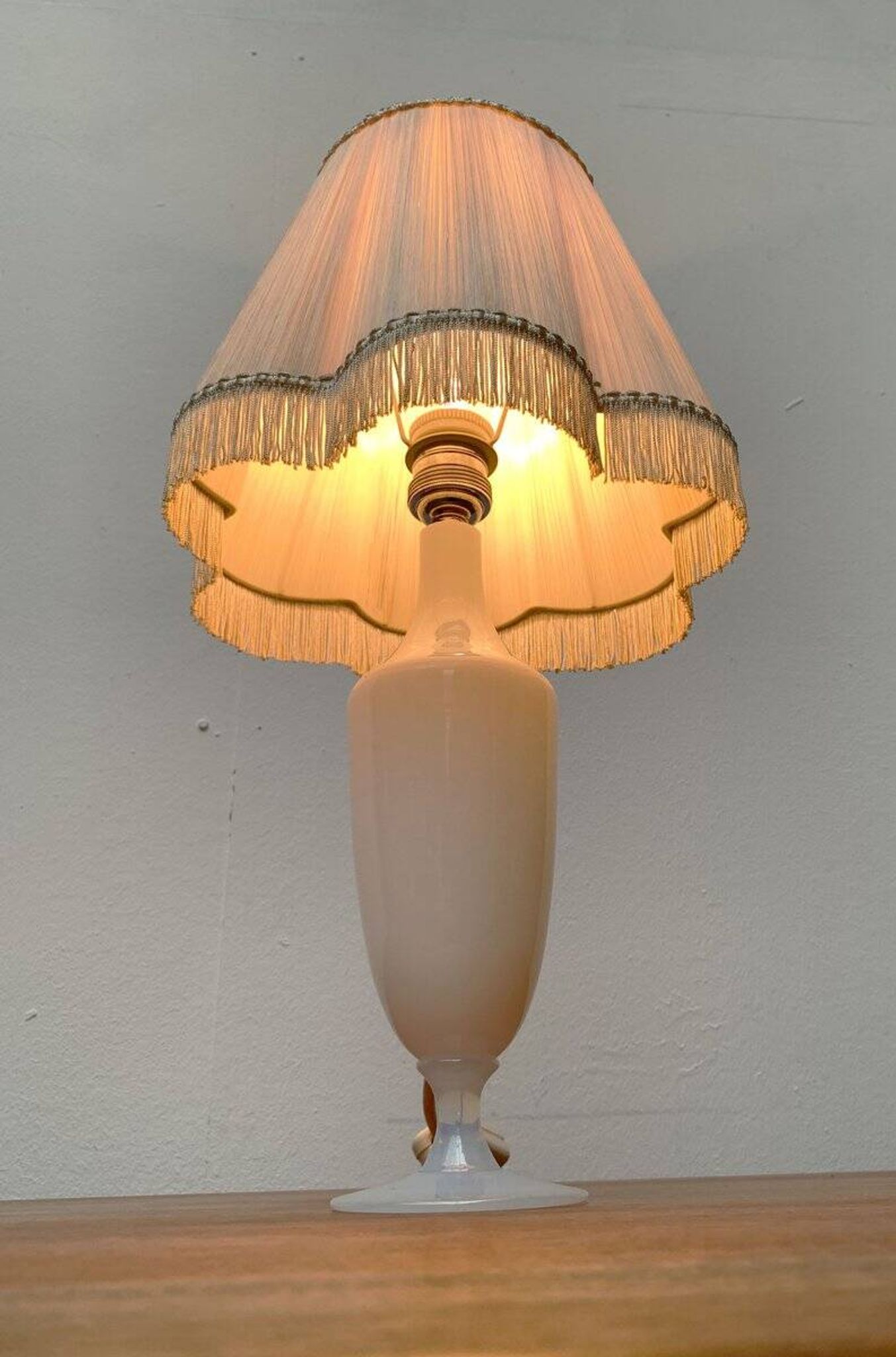 French opaline glass table lamp from the mid-century Sèvres, 1960s.