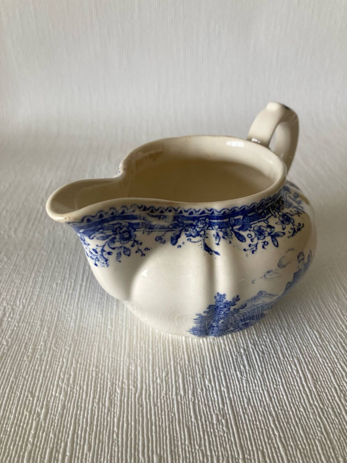 Small Villeroy and Boch Burgenland blue creamer