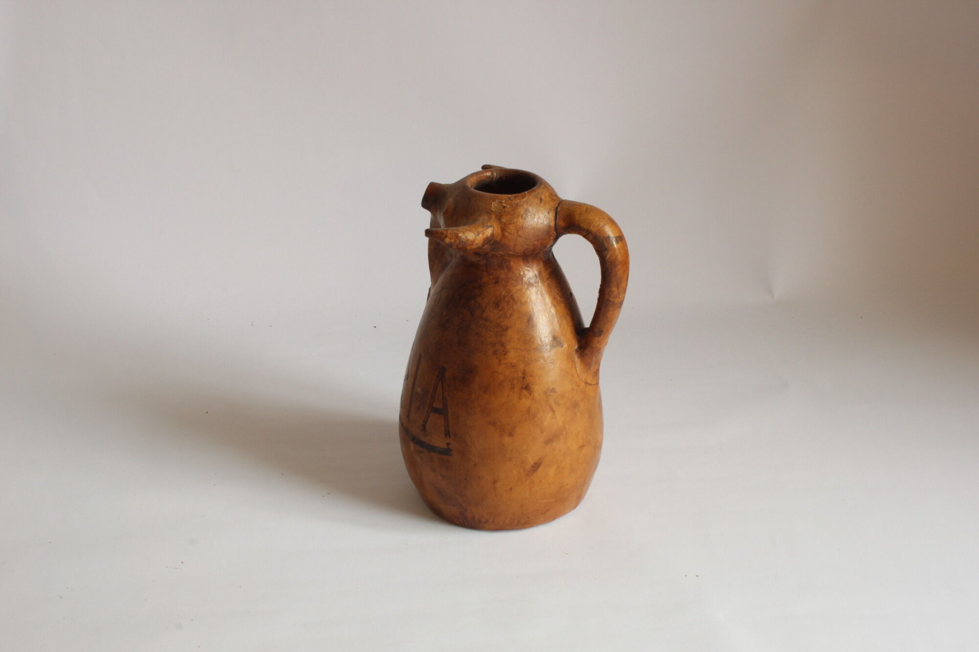 Spanish bull leather sangria pitcher by Artesania Raymon, 1950s.
