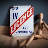 Authentic curved glazed plate License IV