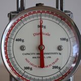 Yasu Sasamoto metal kitchen scale - Dulton - vintage