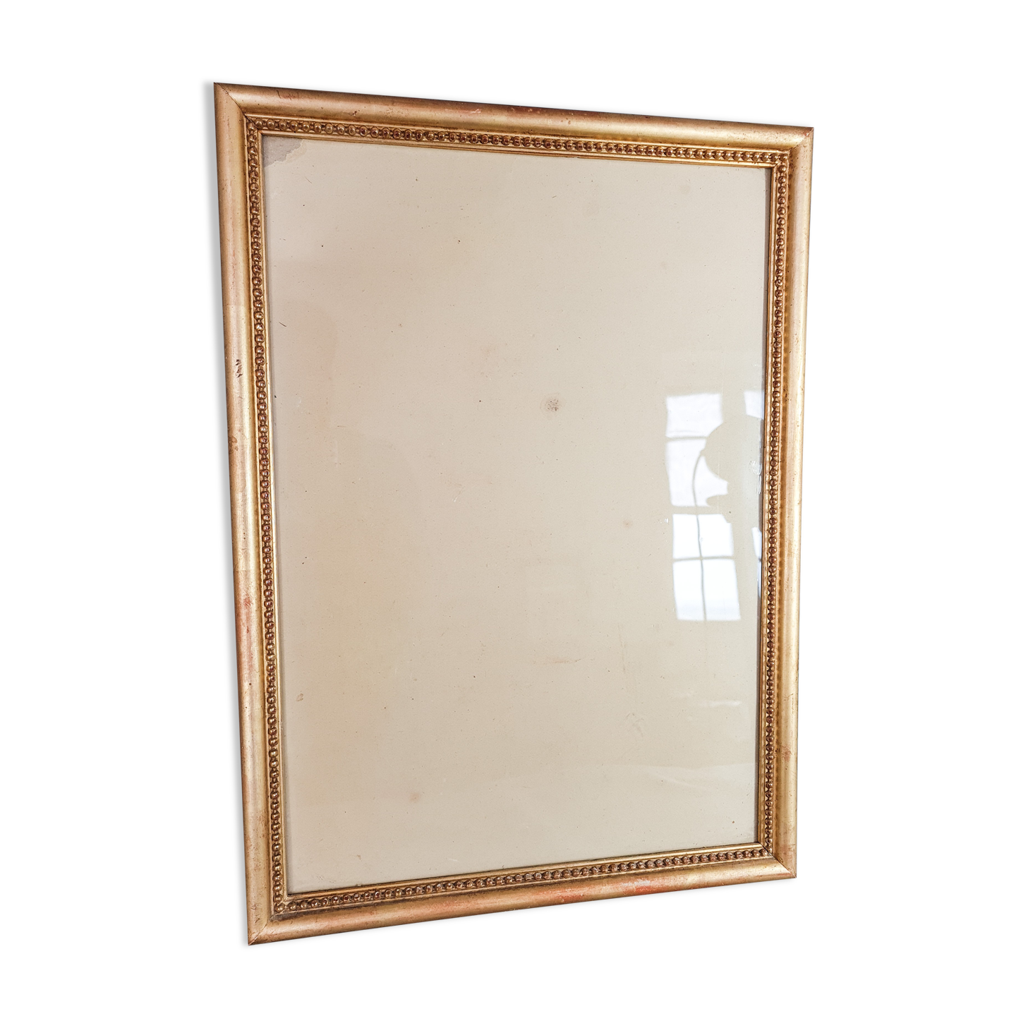 Old frame beaded decoration, gilded stucco wood