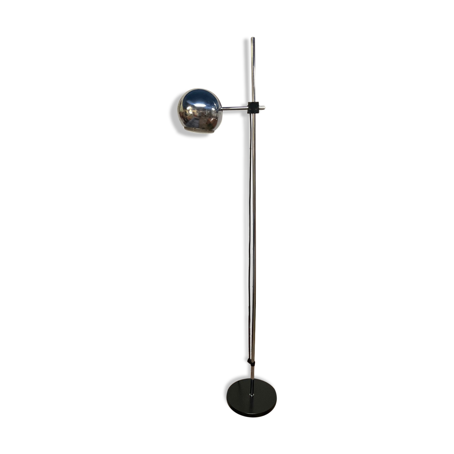 EyeBall floor lamp from the 70s in chromed metal