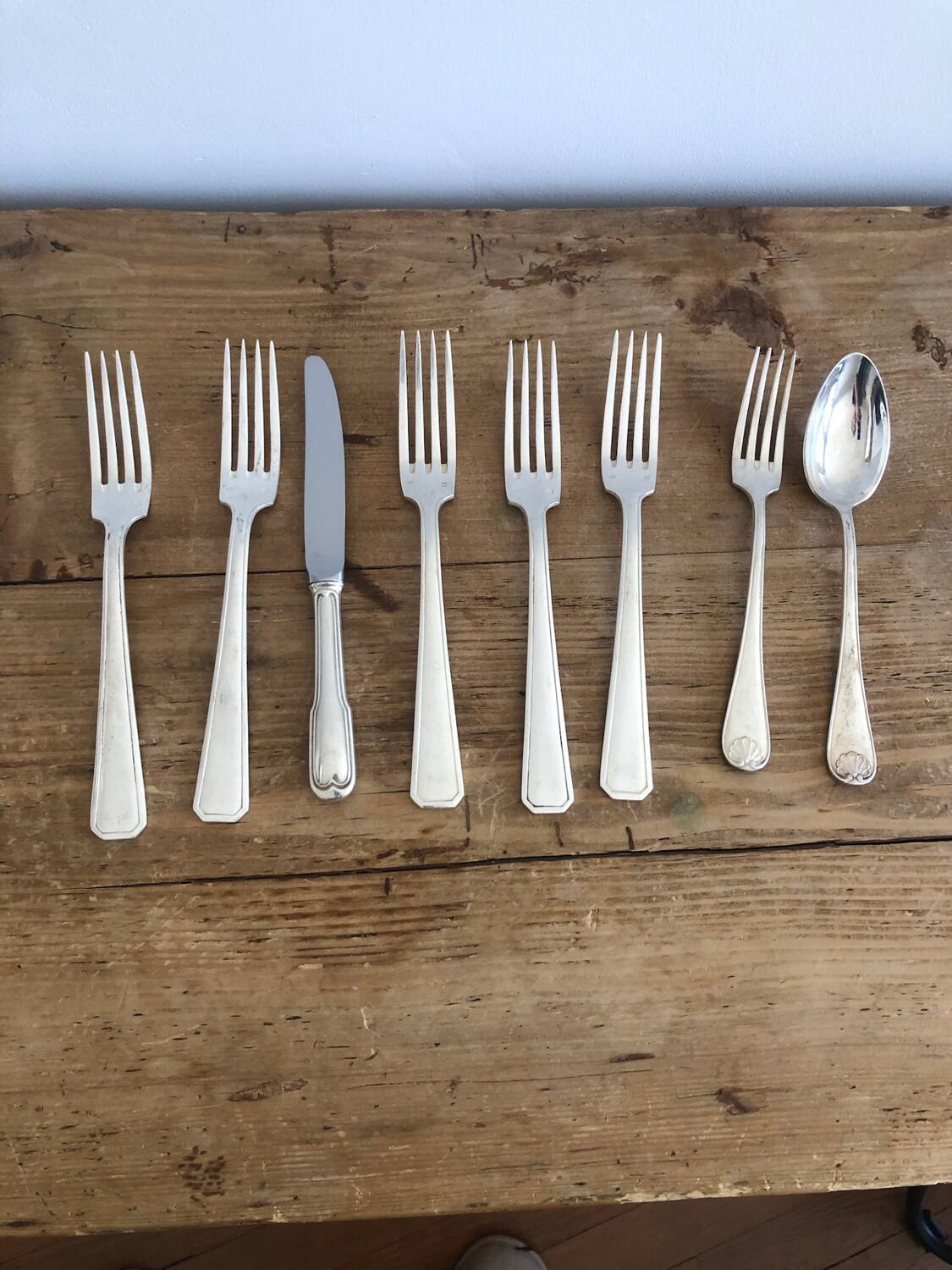 1 set of 6 silver-plated forks