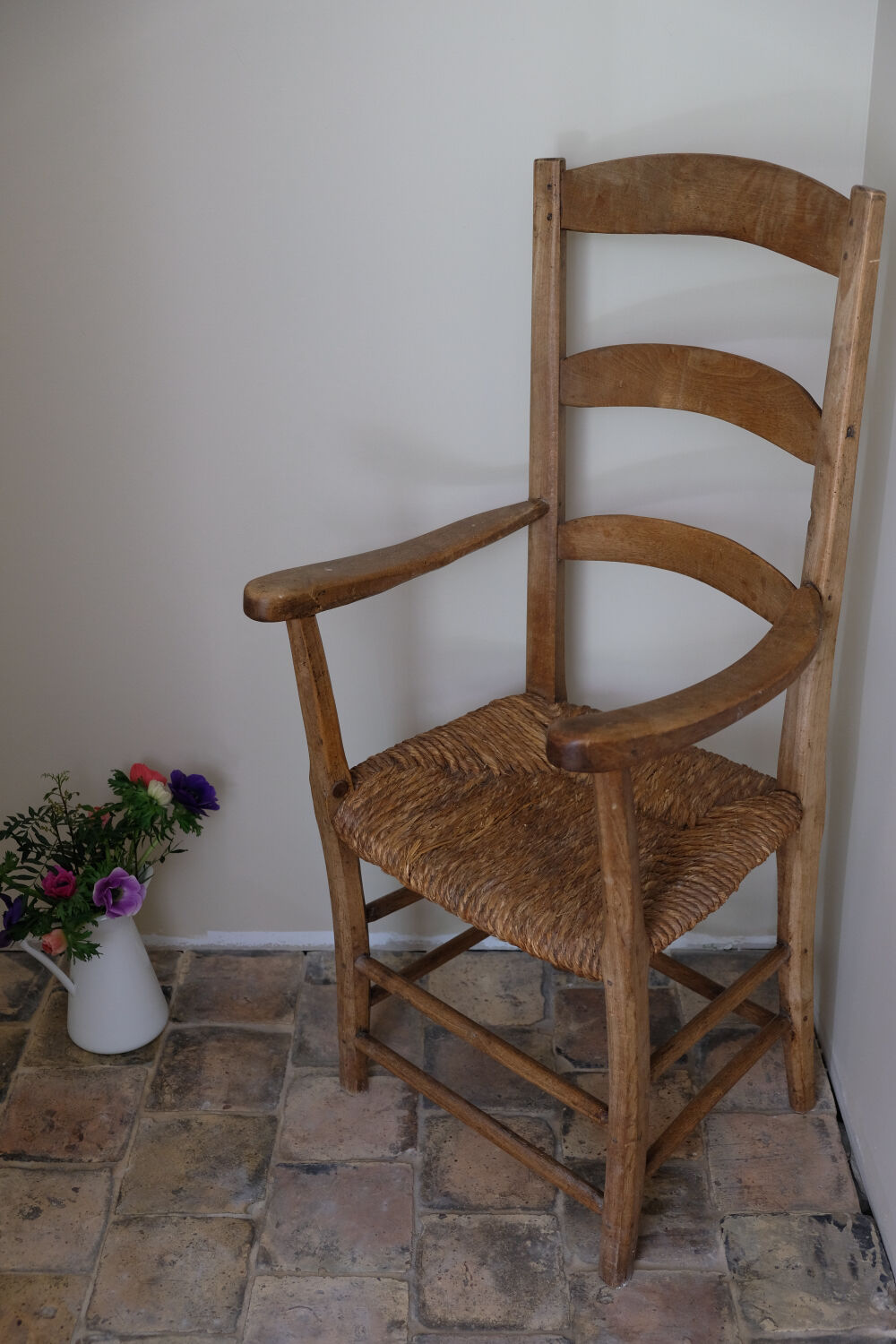 Straw armchair