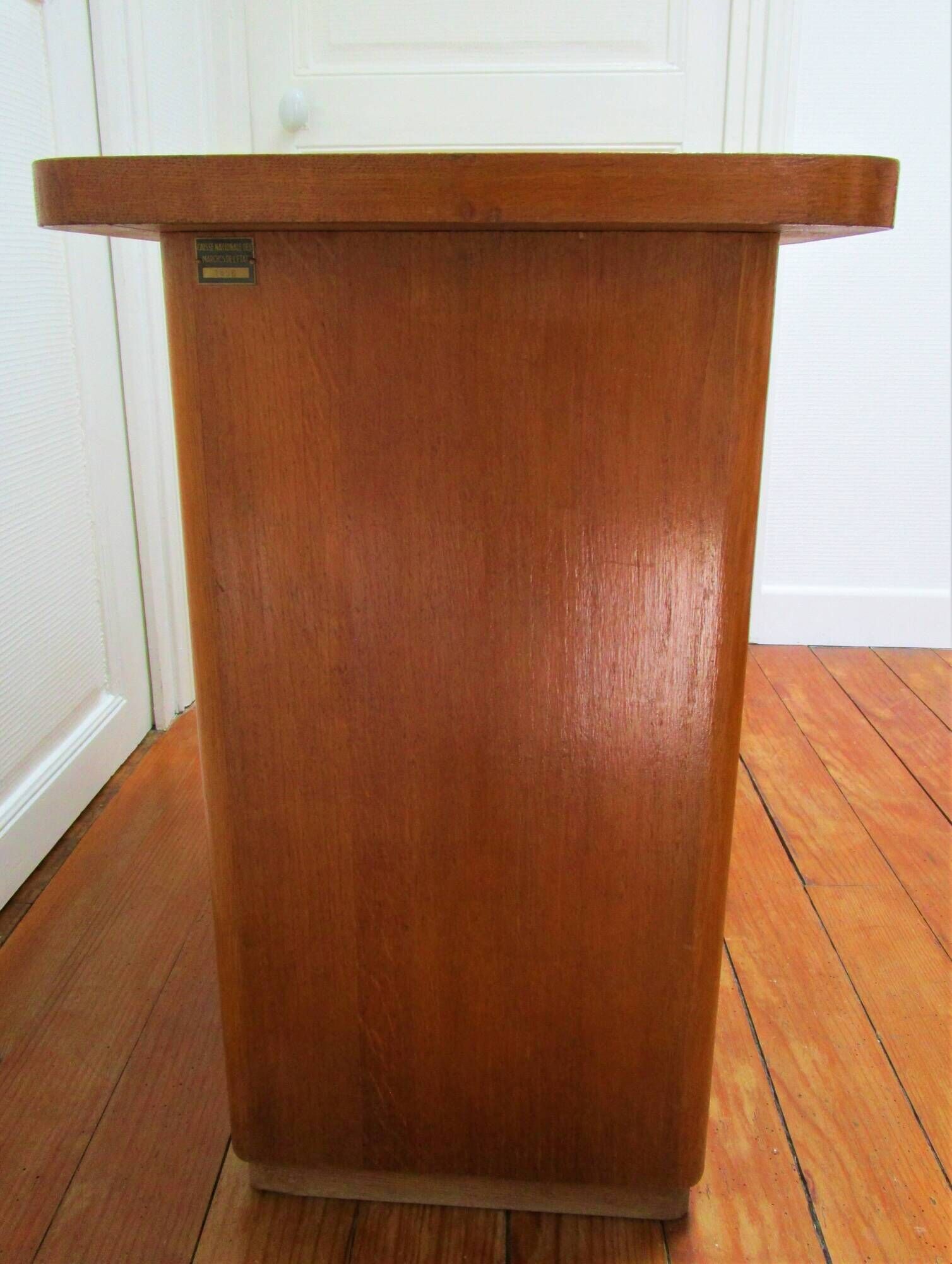 Side table, bedside table, vintage wooden shelf from the 1960s.