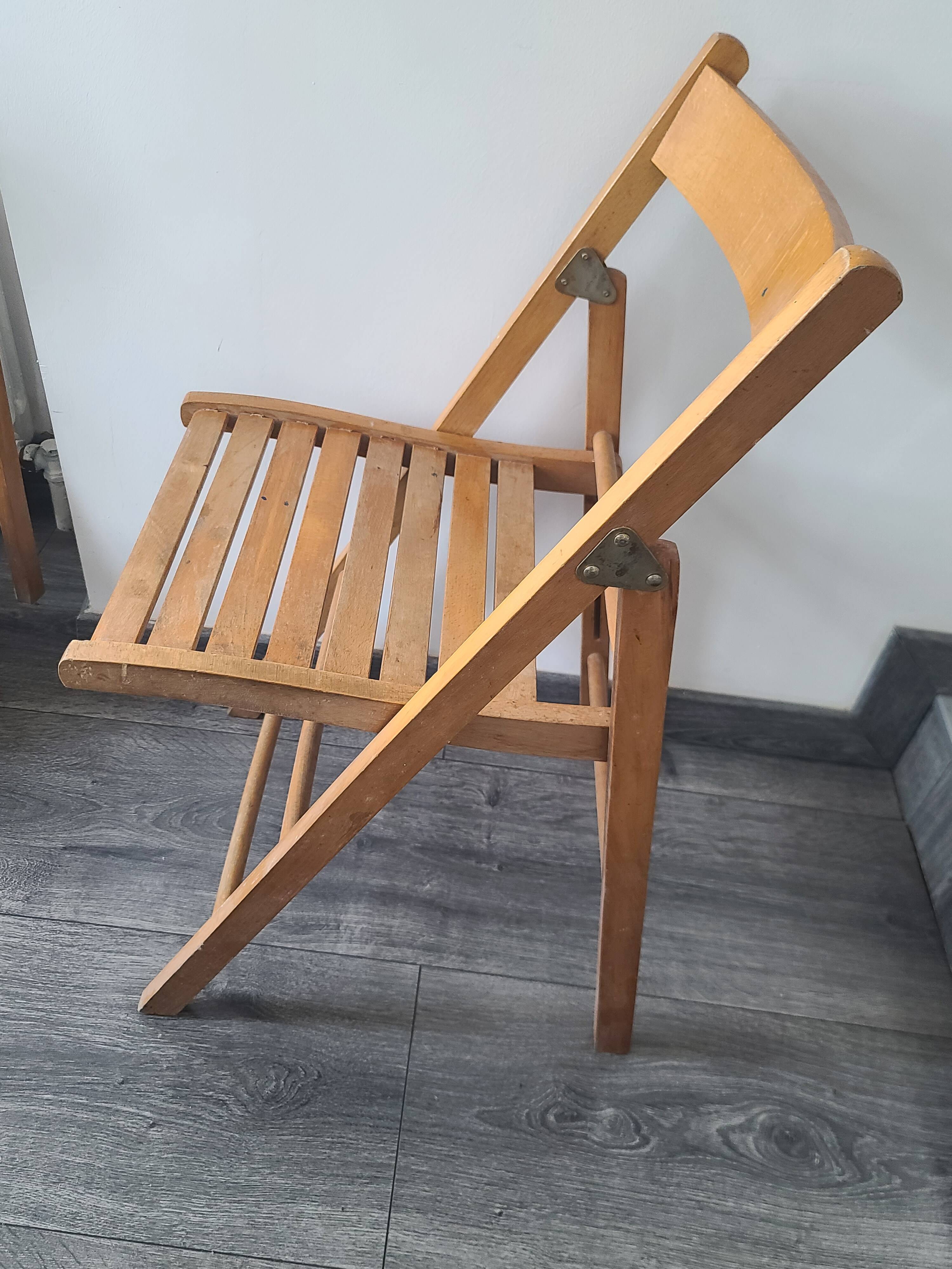 Chaise pliante en bois