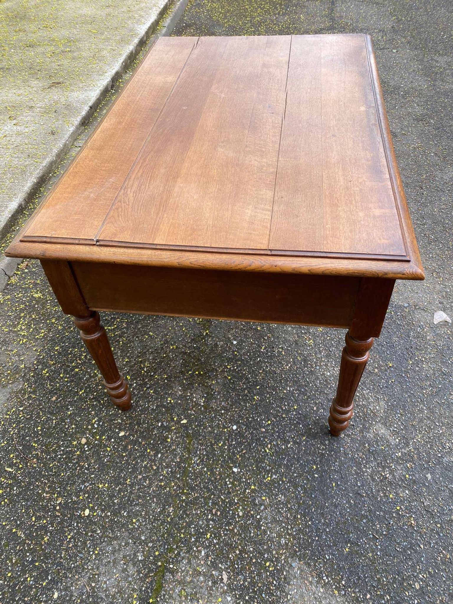 Bureau Louis XVI en chêne massif du 19ème