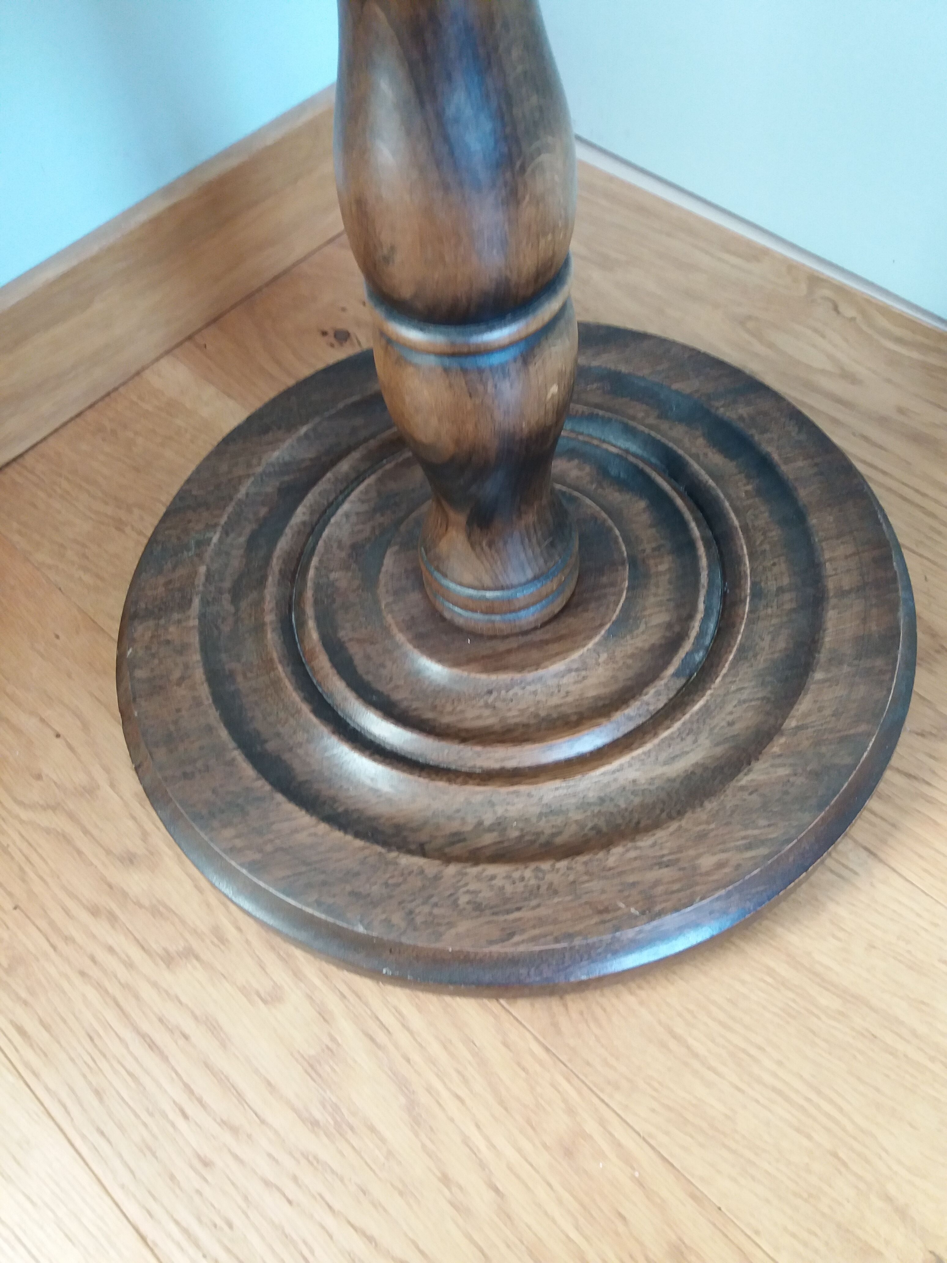 Worker or plant carrier