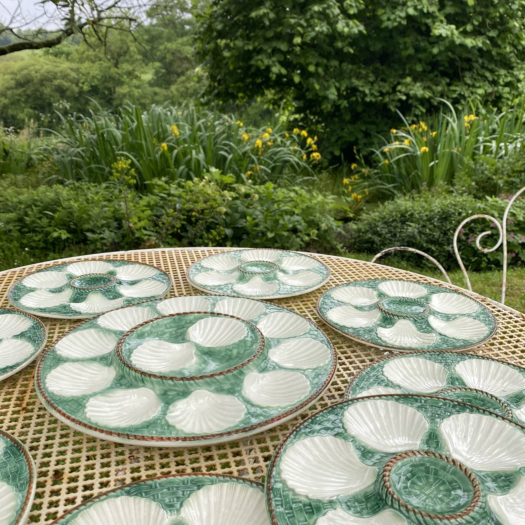 Vintage oyster service in majolica