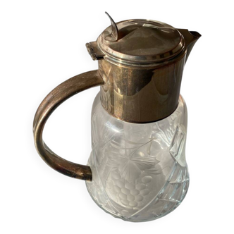 Carafe à eau ou orangeade