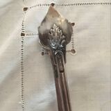 Silver metal sugar pinch 30/40s