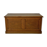 Solid wood toy chest