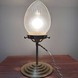Vintage globe shell table lamp