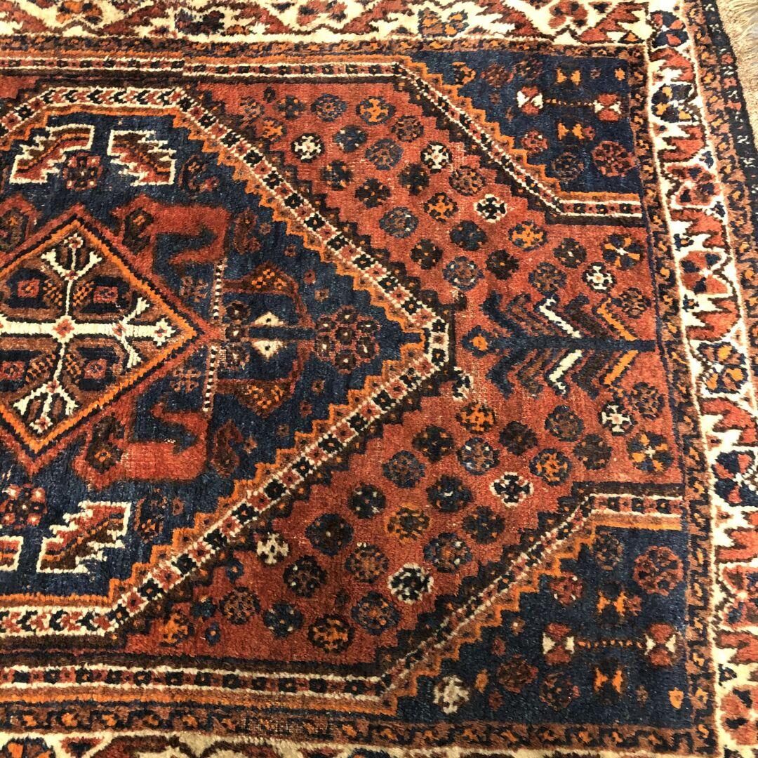 Tapis persan tissé à la main 162x110cm