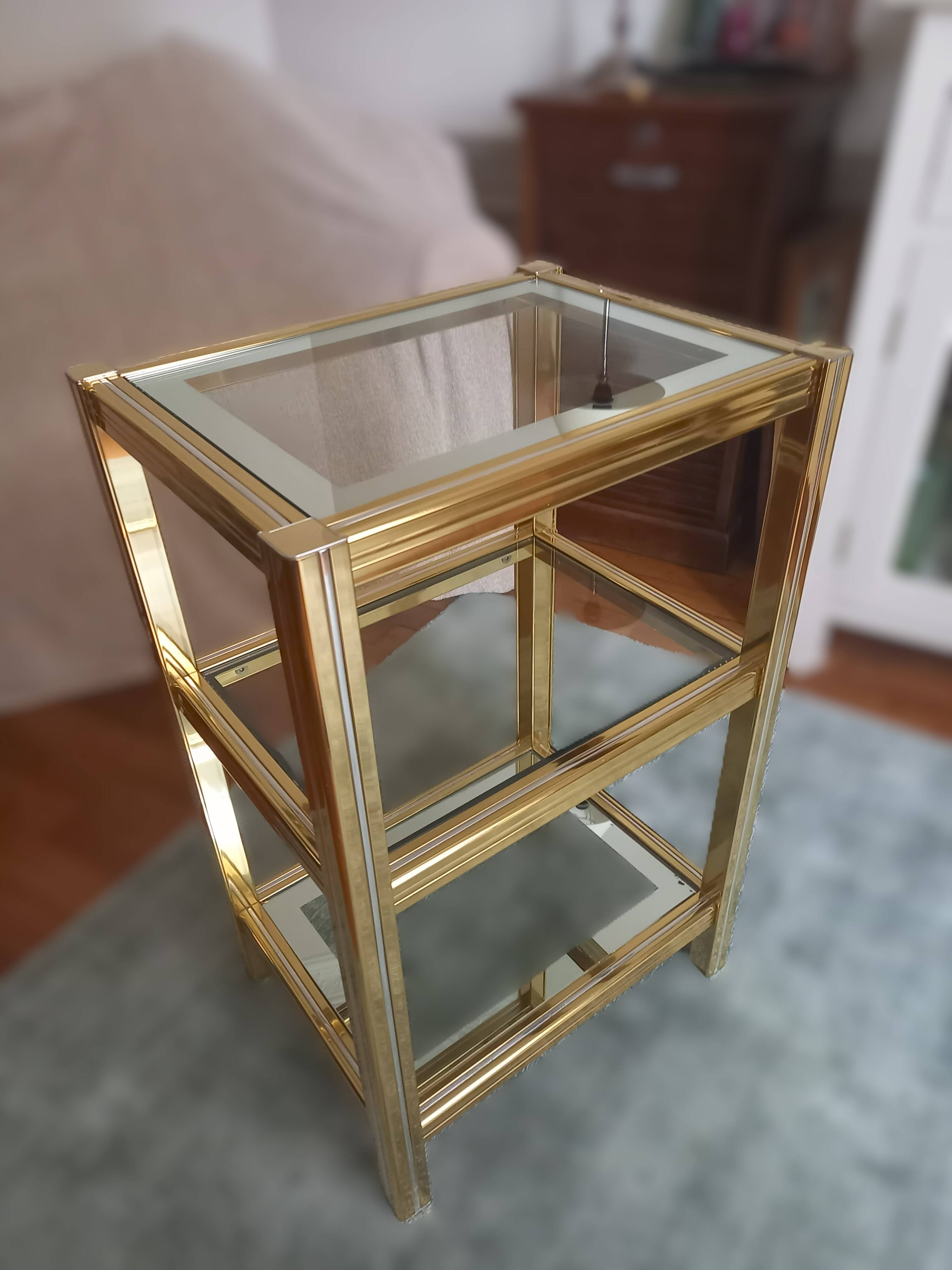 Small side table / End table in Hollywood Regency style