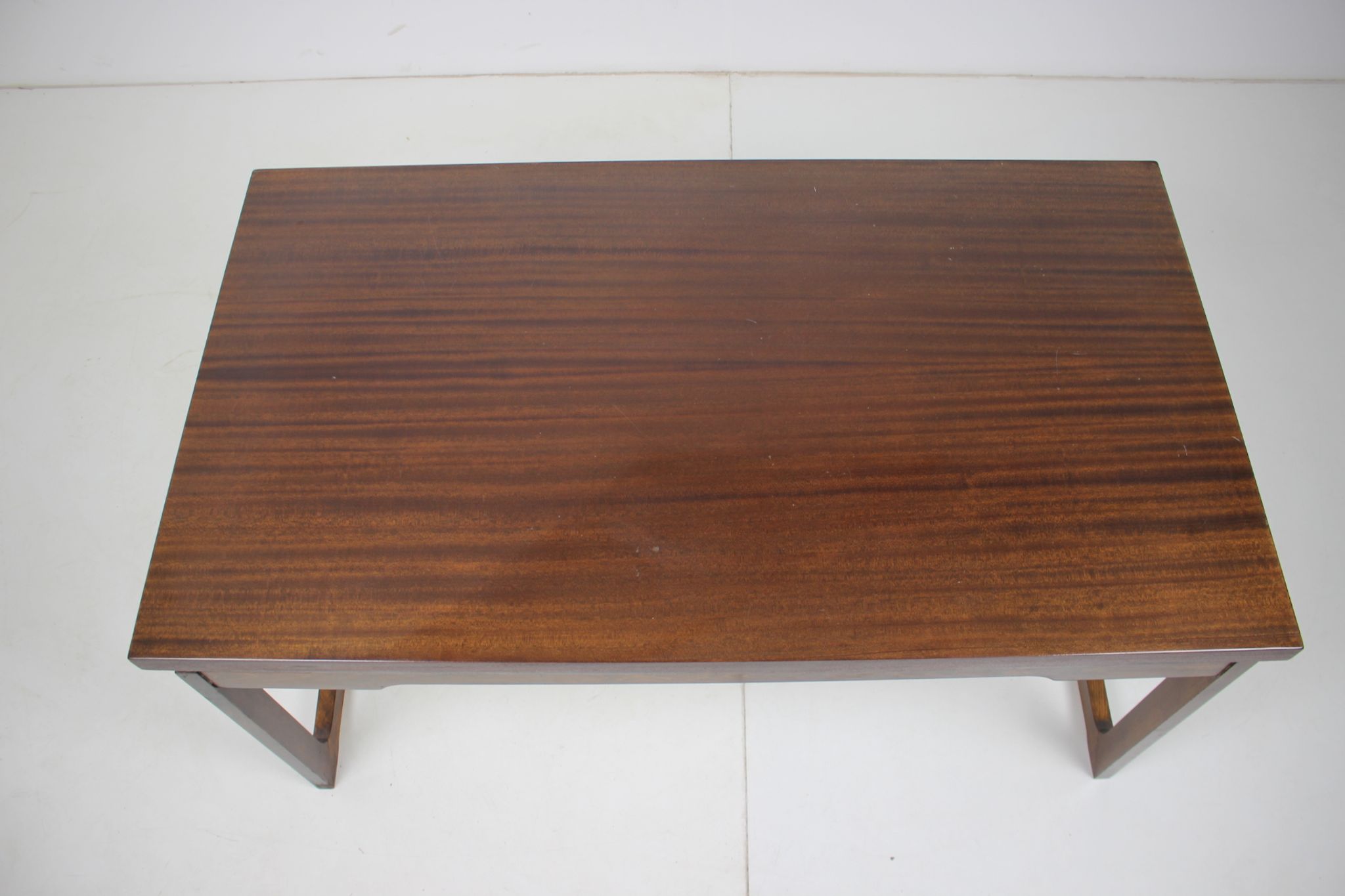Table de conférence du milieu du siècle, années 1960