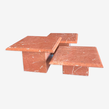 Tables gigognes en marbre rouge d'alicante