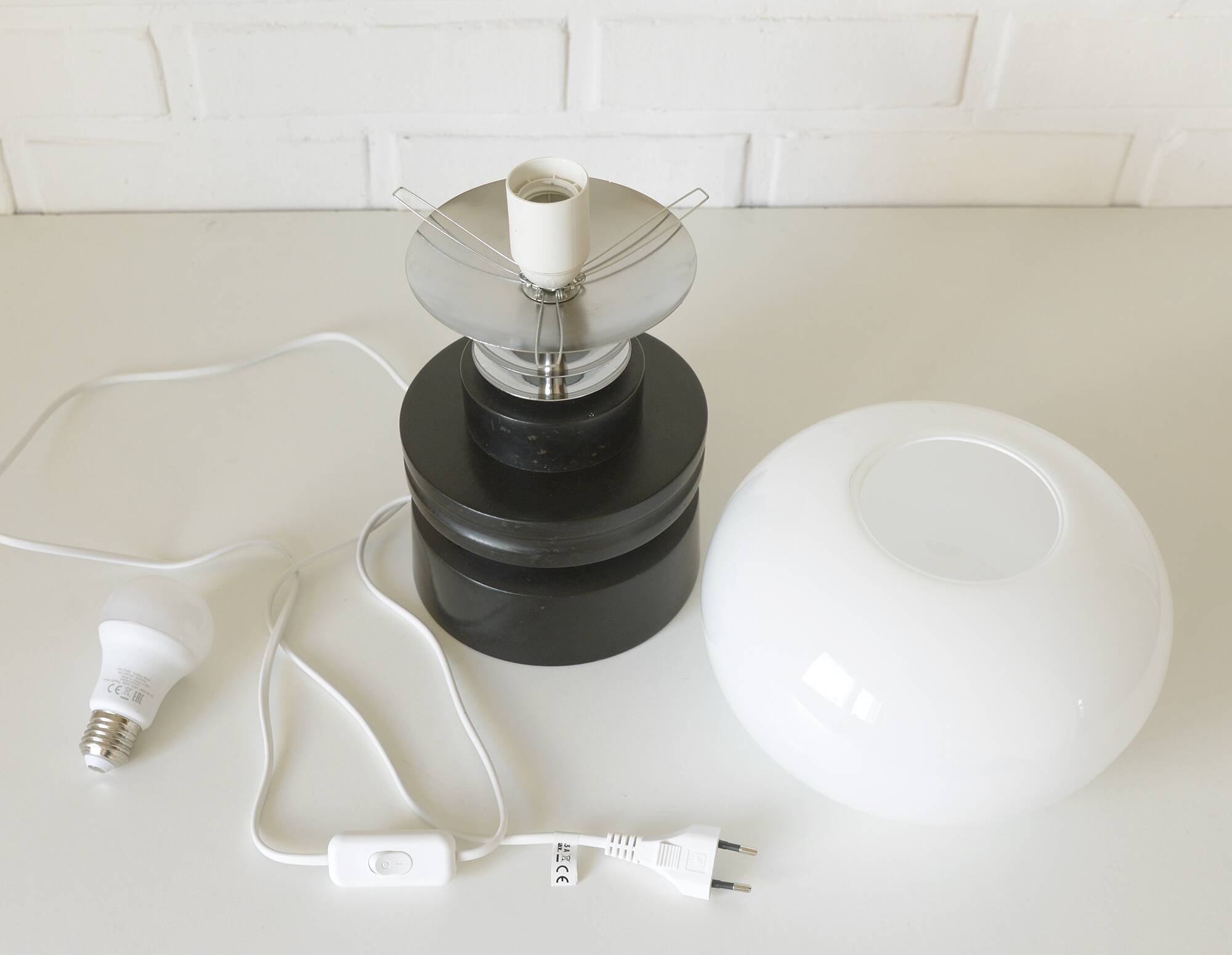 Vintage mid century modern space age Japandi wooden table lamp redesign